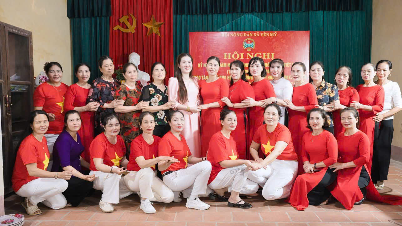 CHI HỘI NÔNG DÂN THÔN THIÊN LỘC KỶ NIỆM 96 NĂM NGÀY THÀNH LẬP HỘI NÔNG DÂN VIỆT NAM, TẶNG QUÀ HỘI VIÊN CÓ HOÀN CẢNH KHÓ KHĂN.