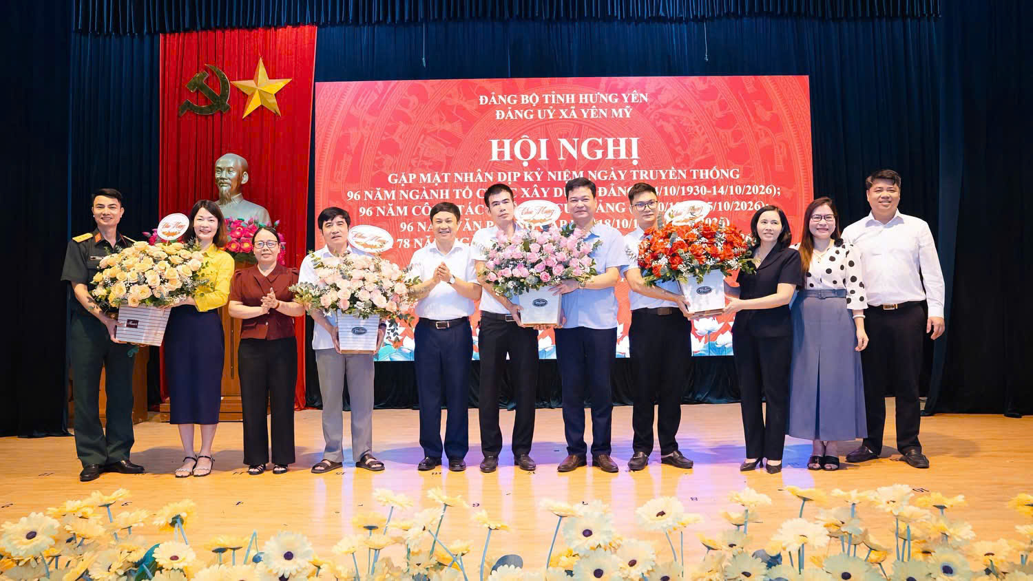 XÃ YÊN MỸ GẶP MẶT KỶ NIỆM NGÀY TRUYỀN THỐNG CÁC NGÀNH TỔ CHỨC XÂY DỰNG ĐẢNG, DÂN VẬN, KIỂM TRA ĐẢNG VÀ VĂN PHÒNG CẤP ỦY.